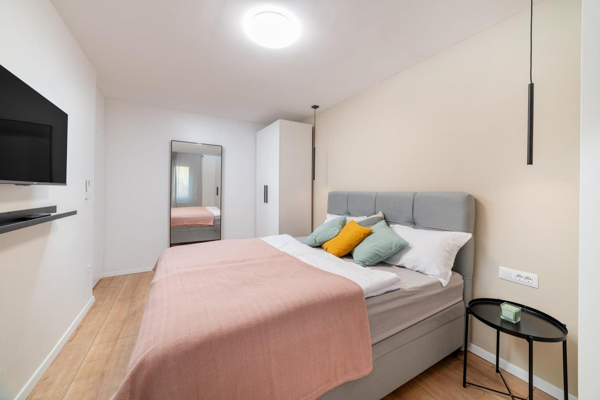 Ferienwohnung Cro.Lo Modern Retreat Split Exterior foto